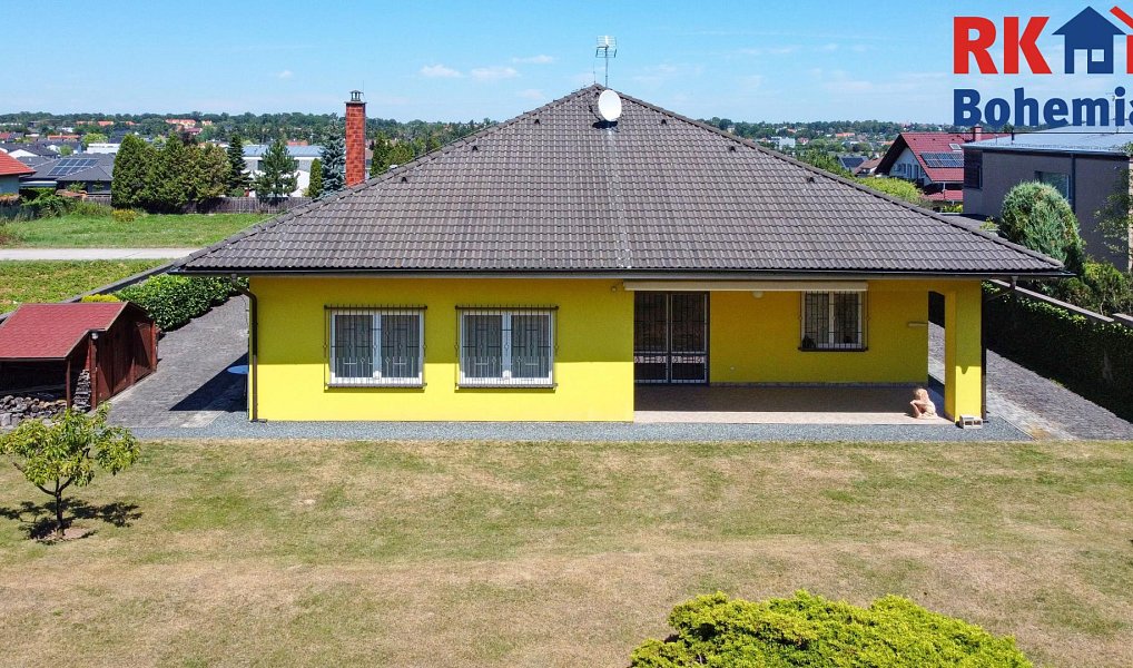 Prodej domu 266 m² s pozemkem 1 426 m², Šestajovice – náhled fotky 8