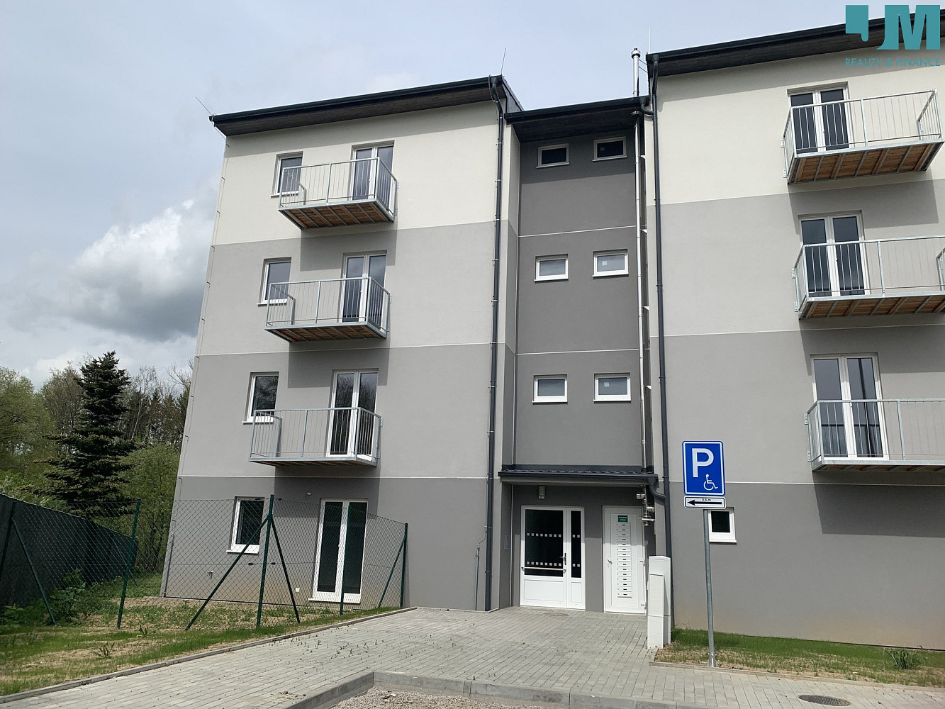 Pronájem bytu 2+kk 40 m²