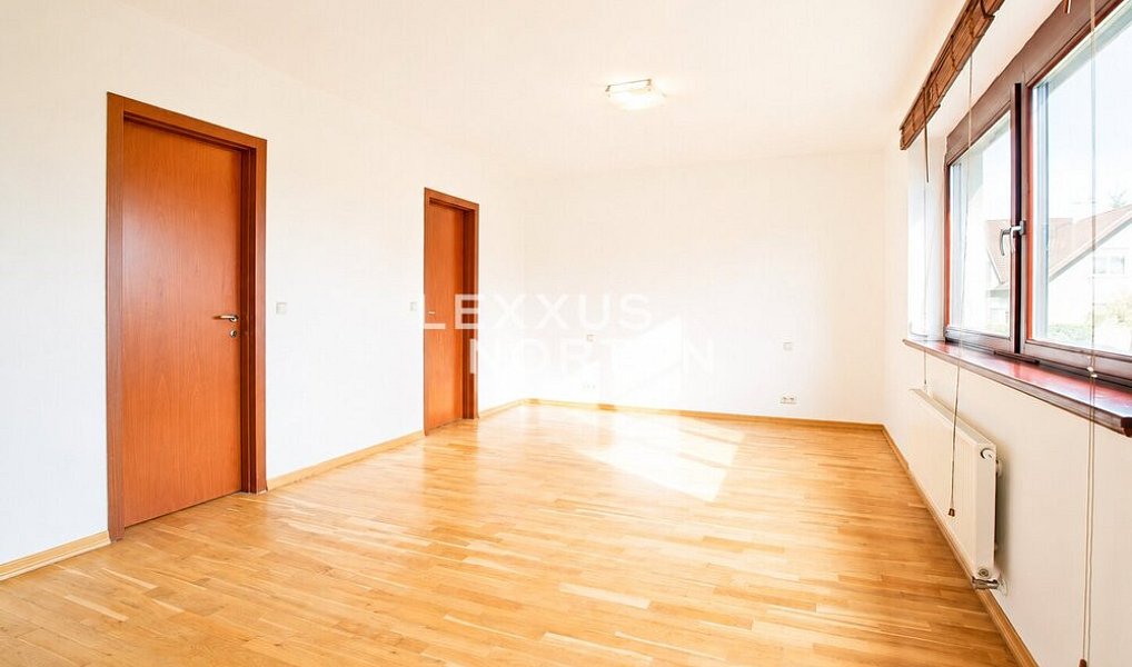 Pronájem domu 373 m² s pozemkem 857 m², Praha – náhled fotky 5