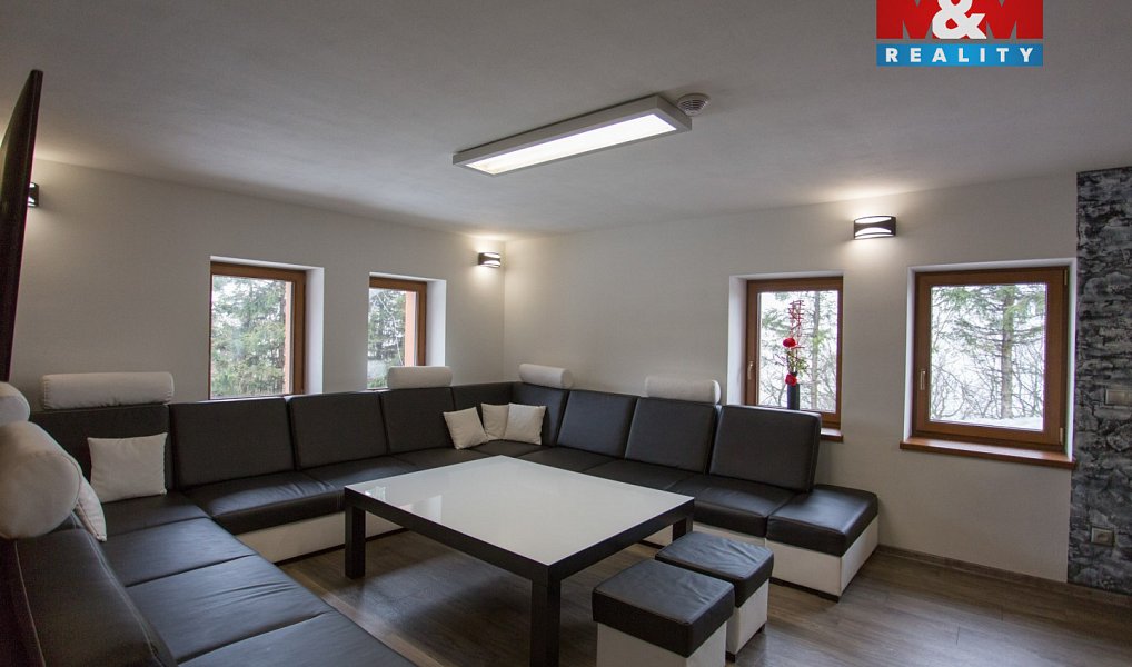 Prodej ubytovacího objektu 325 m², Dolní Bečva – náhled fotky 4