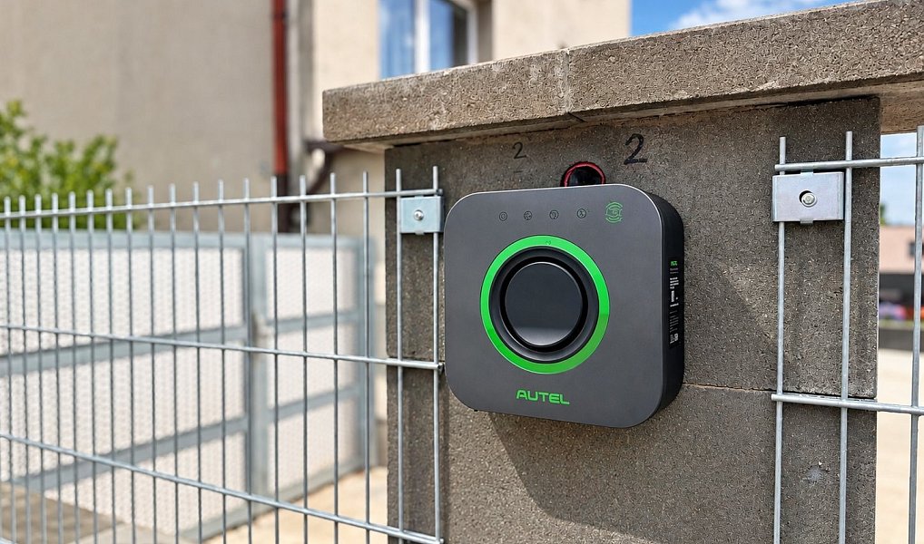 Pronájem bytu 2+1 54 m², Nová Ves – náhled fotky 12