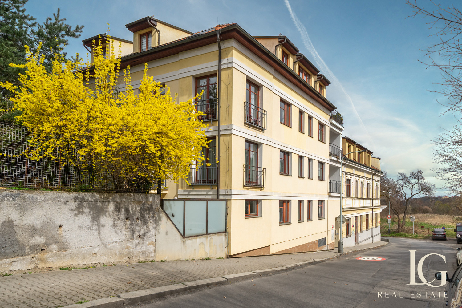 Prodej bytu 3+kk 71 m² — photo 4