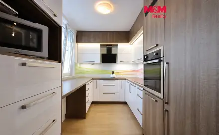 Prodej bytu 3+1 74 m², Březinova, Jihlava