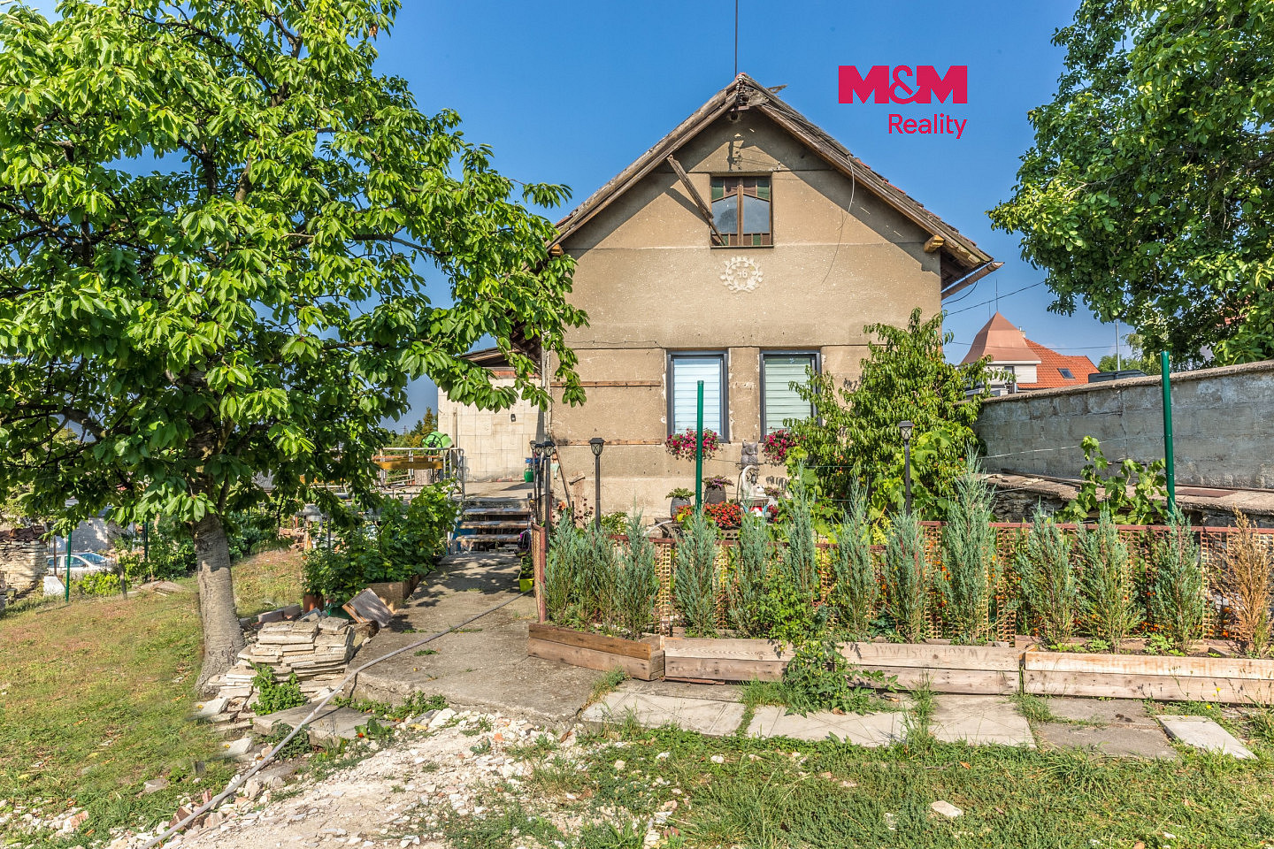 Prodej domu 150 m² s pozemkem 1 140 m²