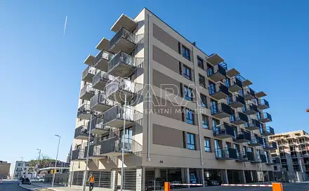 Pronájem bytu 1+kk 33 m²