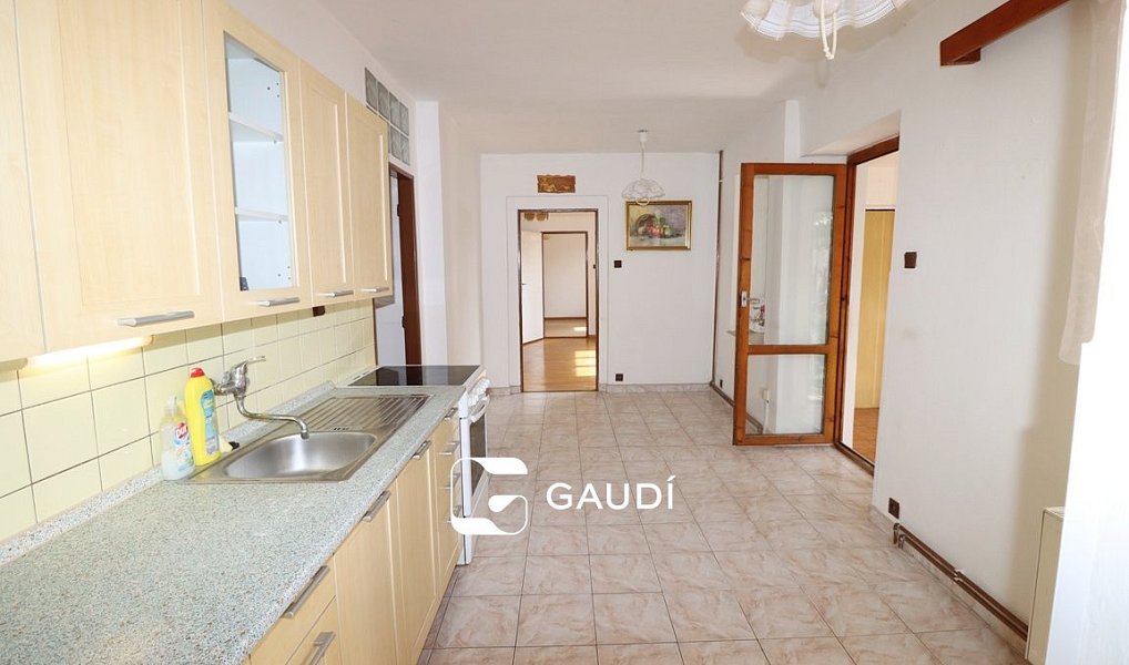 Prodej domu 260 m² s pozemkem 338 m², Černošice – náhled fotky 4