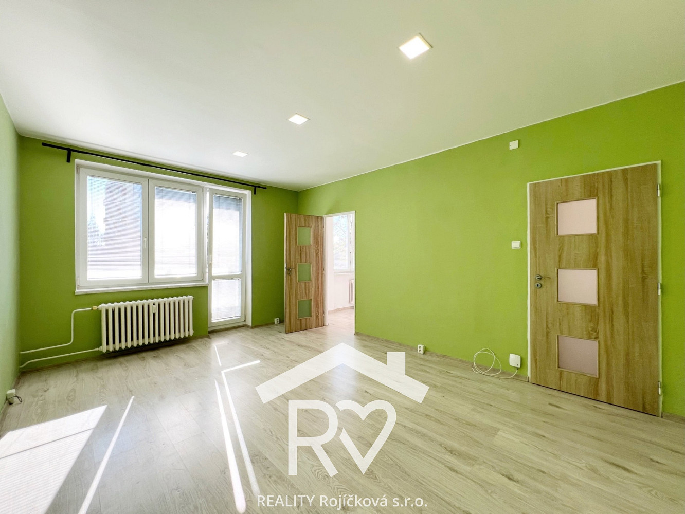 Pronájem bytu 2+1 52 m² – fotografie 2