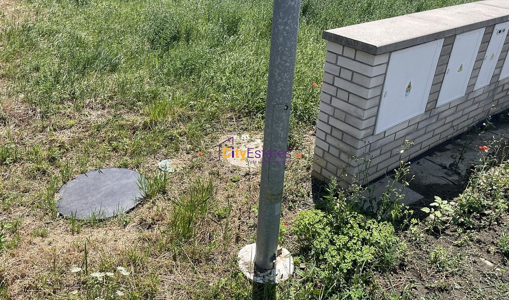 Prodej stavebního pozemku 1 090 m², Dobrovice – náhled fotky 11