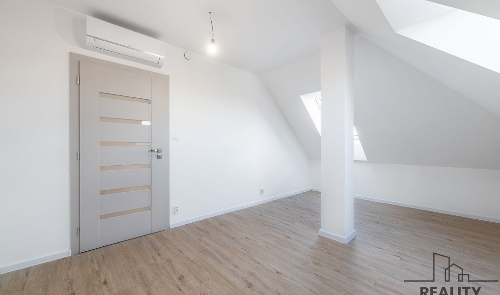 Prodej bytu 4+kk 170 m², Brno – náhled fotky 19