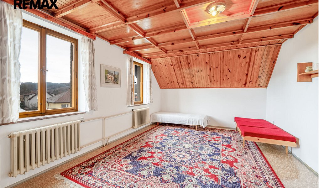 Prodej domu 210 m² s pozemkem 142 m², Vimperk – náhled fotky 14