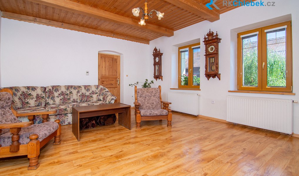 Prodej domu 283 m² s pozemkem 2 549 m², Kozlovice – náhled fotky 20