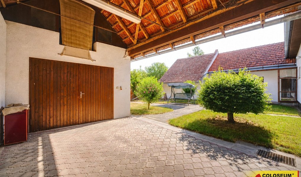 Prodej domu 129 m² s pozemkem 1 238 m², Lechovice – náhled fotky 18