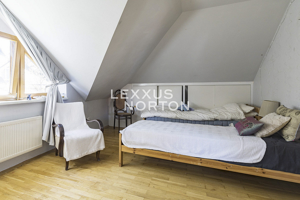 Pronájem domu 340 m² s pozemkem 1 200 m² — photo 4