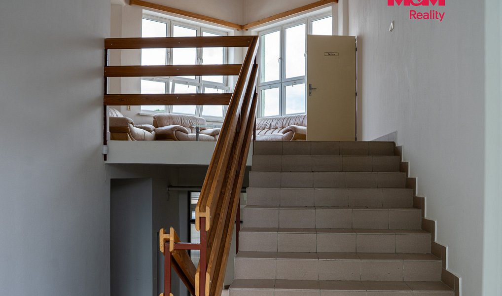 Pronájem kanceláře 348 m², Krnov – náhled fotky 10