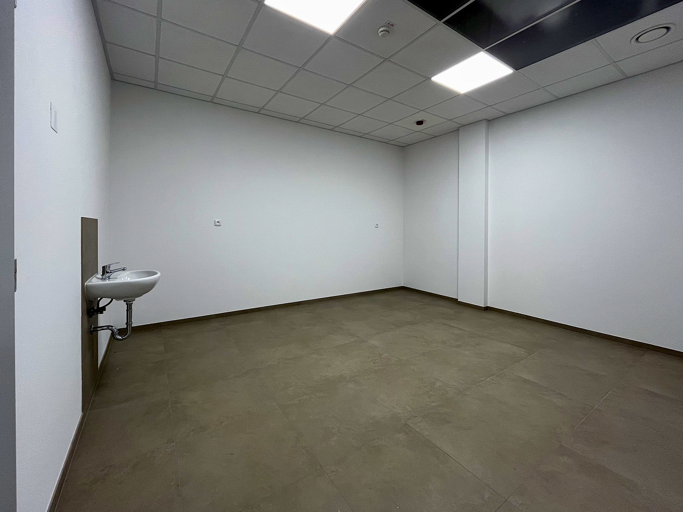 Pronájem obchodních prostor 101 m² – fotografie 5