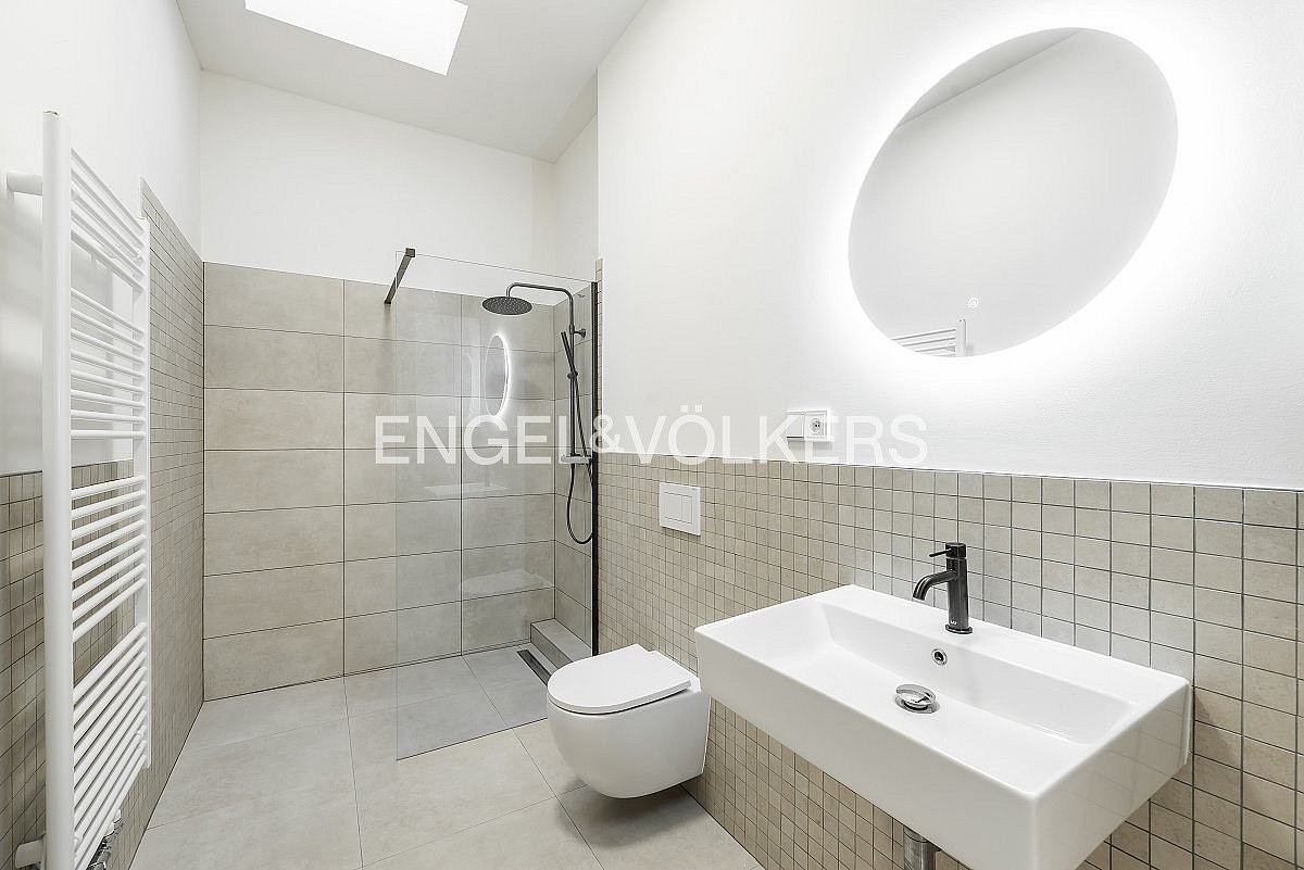 Pronájem bytu 2+kk 65 m² – fotografie 5