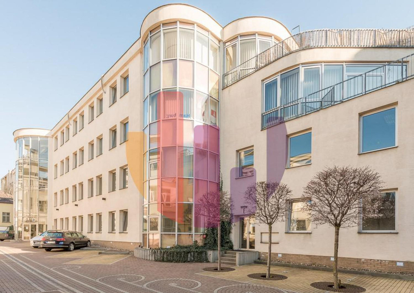 Pronájem kanceláře 239 m²