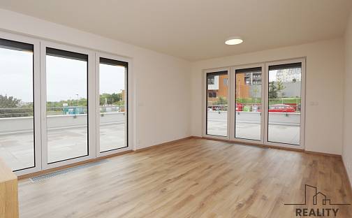 Pronájem bytu 3+kk 220 m², Klapálkova, Praha 10 - Záběhlice