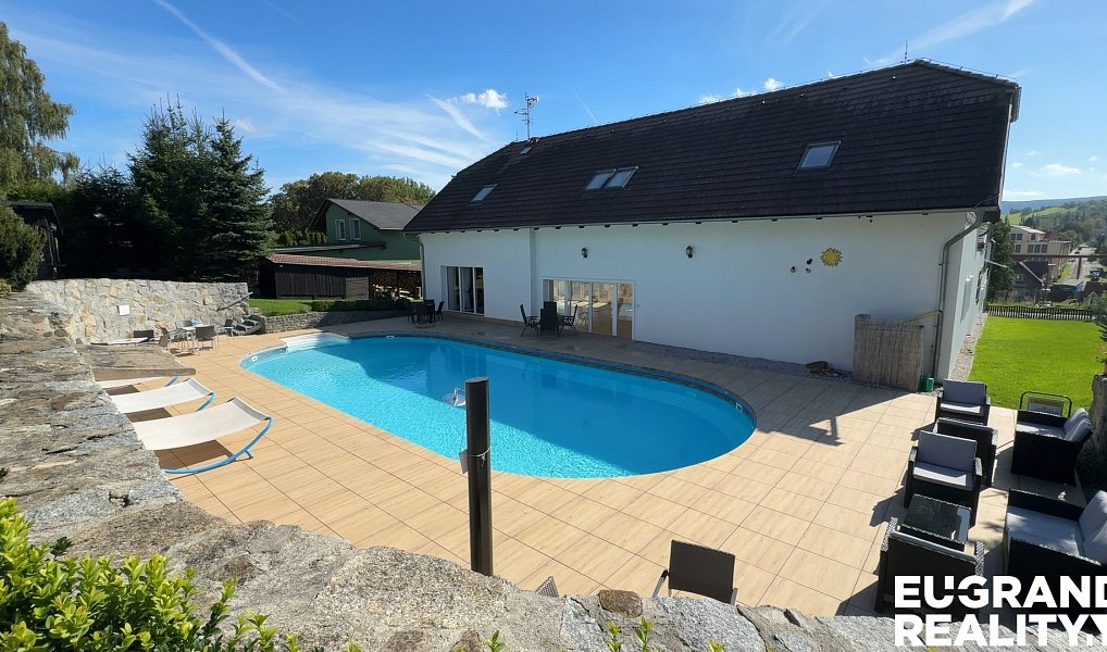 Prodej ubytovacího objektu 683 m², Varnsdorf – náhled fotky 34