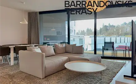Pronájem bytu 1+kk 31 m², Barrandovská, Praha 5 - Hlubočepy