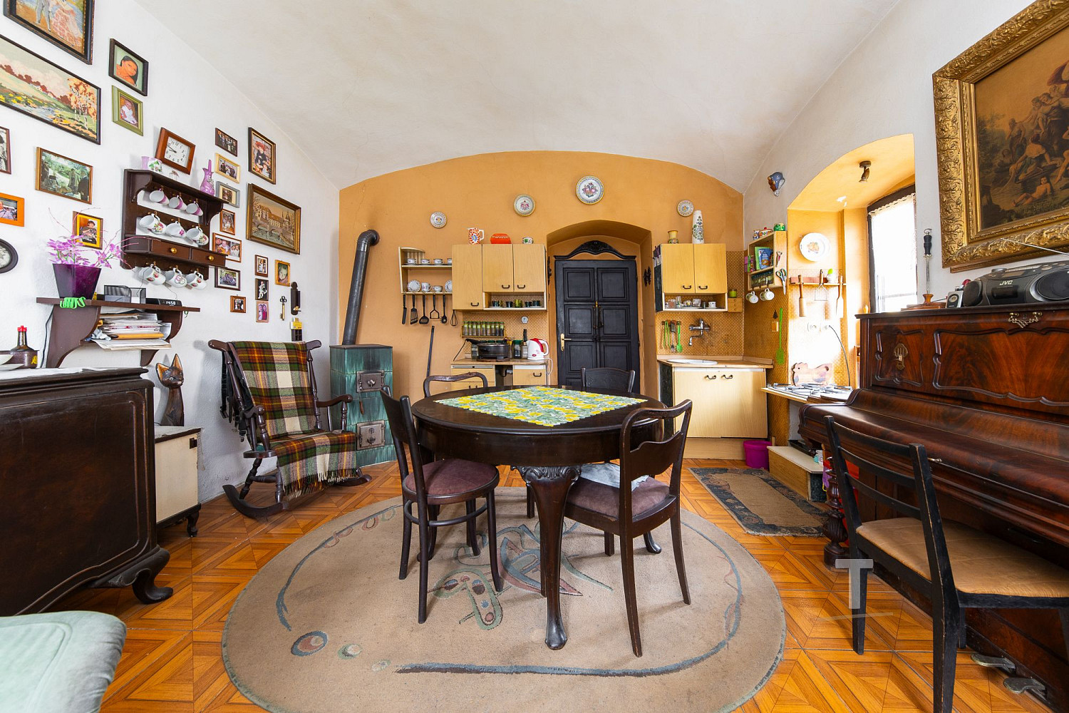 Prodej domu 258 m² s pozemkem 991 m² – fotografie 4