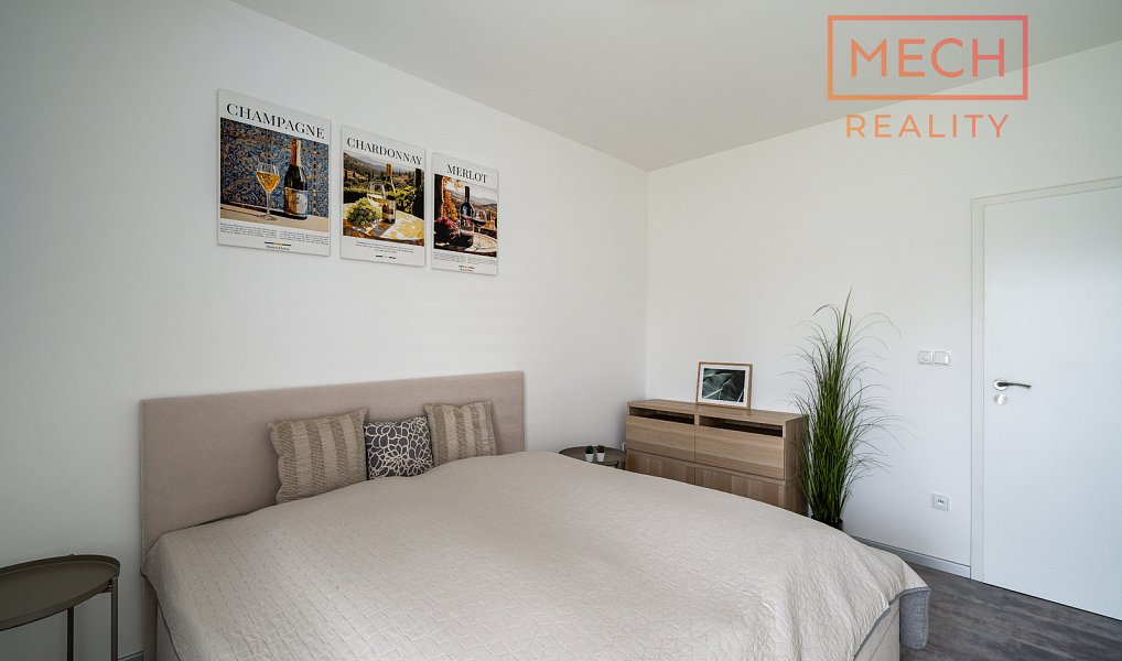 Prodej domu 221 m² s pozemkem 614 m², Nový Šaldorf-Sedlešovice – náhled fotky 15