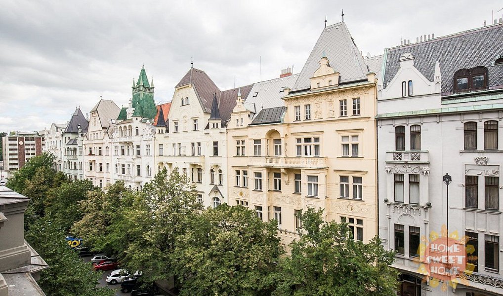 Pronájem bytu 5+1 197 m², Praha – náhled fotky 18