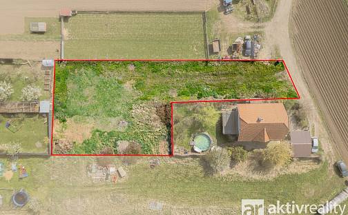 Prodej stavebního pozemku 1 143 m², Vraňany, okres Mělník