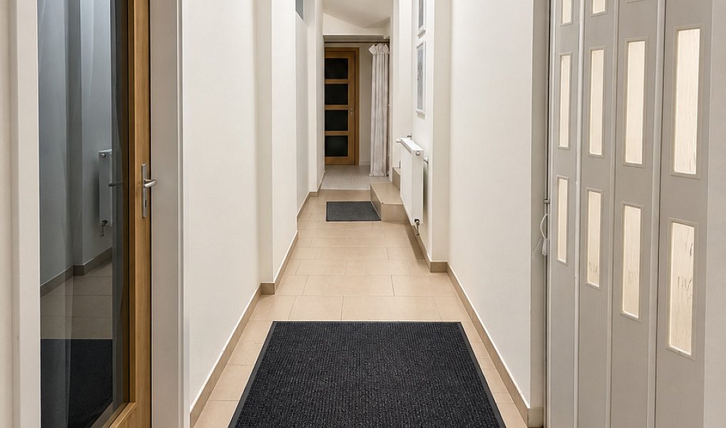 Pronájem komerčního objektu (jiného typu) 47 m², Kladno – náhled fotky 15