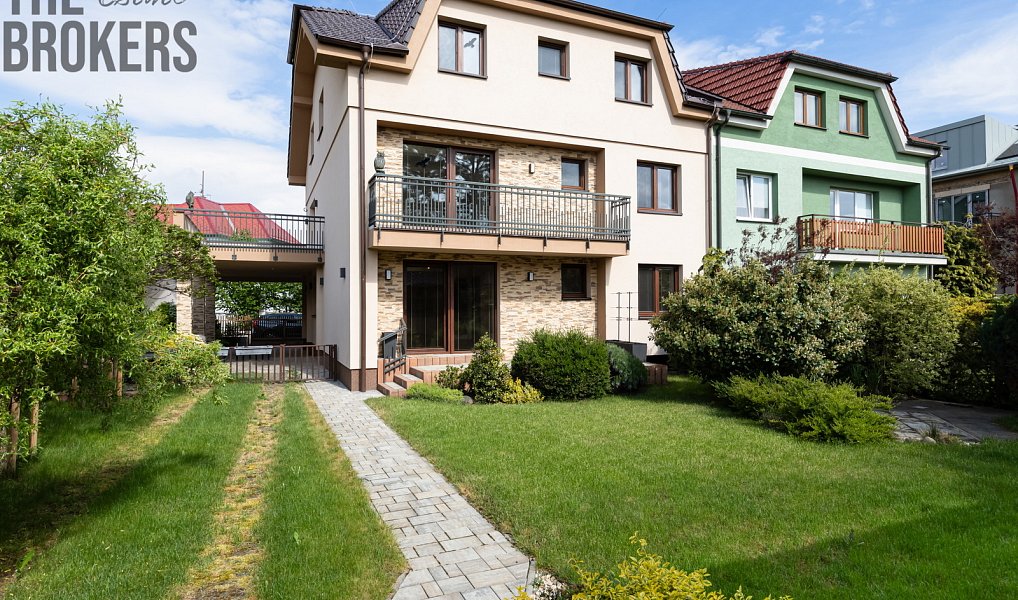 Prodej bytu 4+kk 97 m², Praha – náhled fotky 24