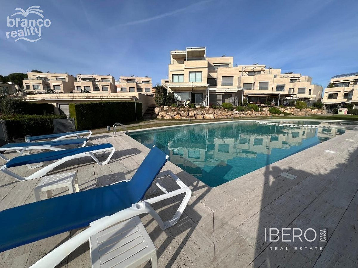 Casa 5+kk – Torredembarra, Dalt la Torre, Tarragonès - Más