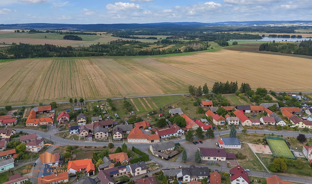 Prodej domu 200 m² s pozemkem 1 044 m², Újezd – náhled fotky 29
