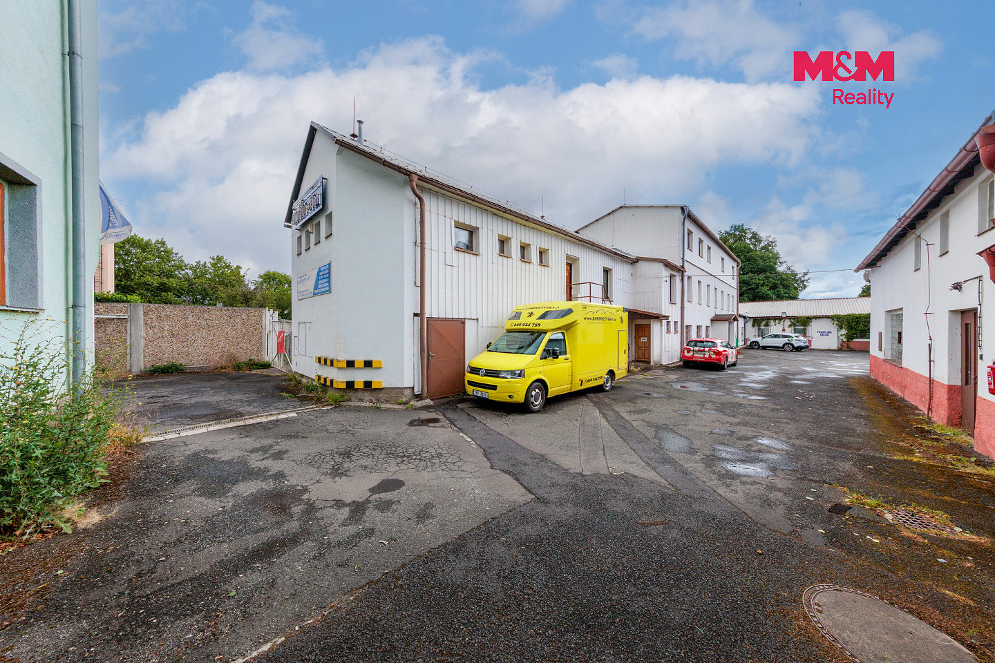 Prodej výrobních prostor 900 m² – fotografie 3