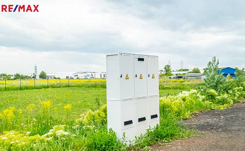 Pronájem komerčního pozemku 2 027 m², Na Moráni, Chomutov