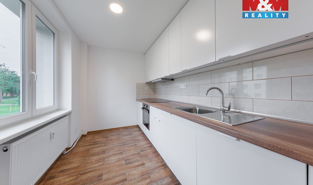 Prodej bytu 3+1 55 m², Nová Ves – náhled fotky 10