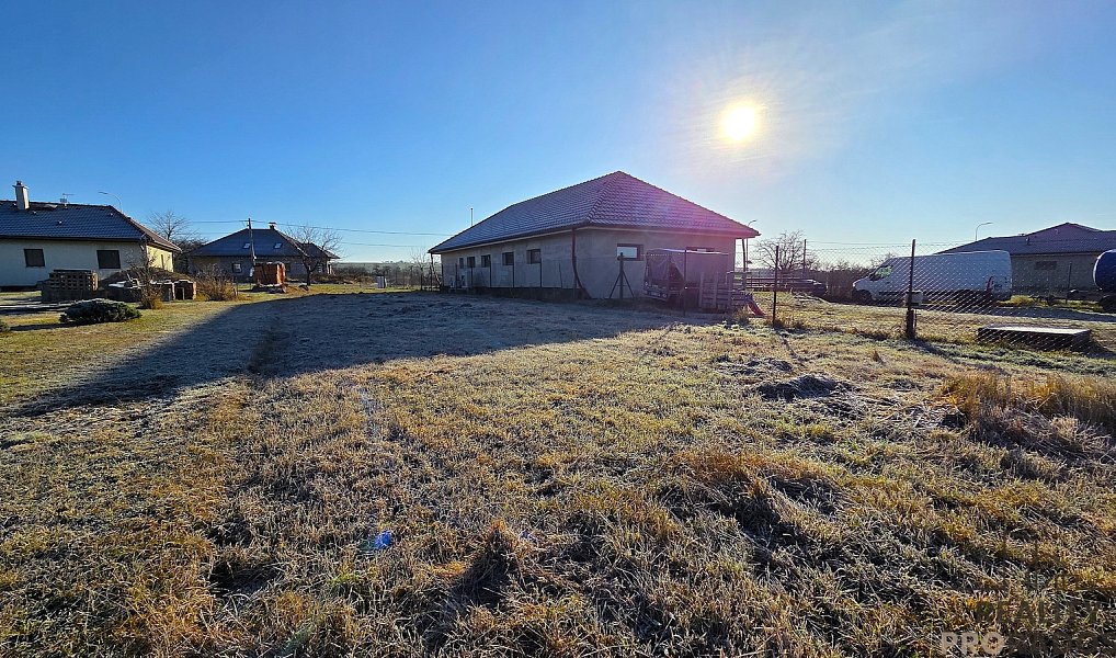 Prodej stavebního pozemku 518 m², Vřesovice – náhled fotky 6