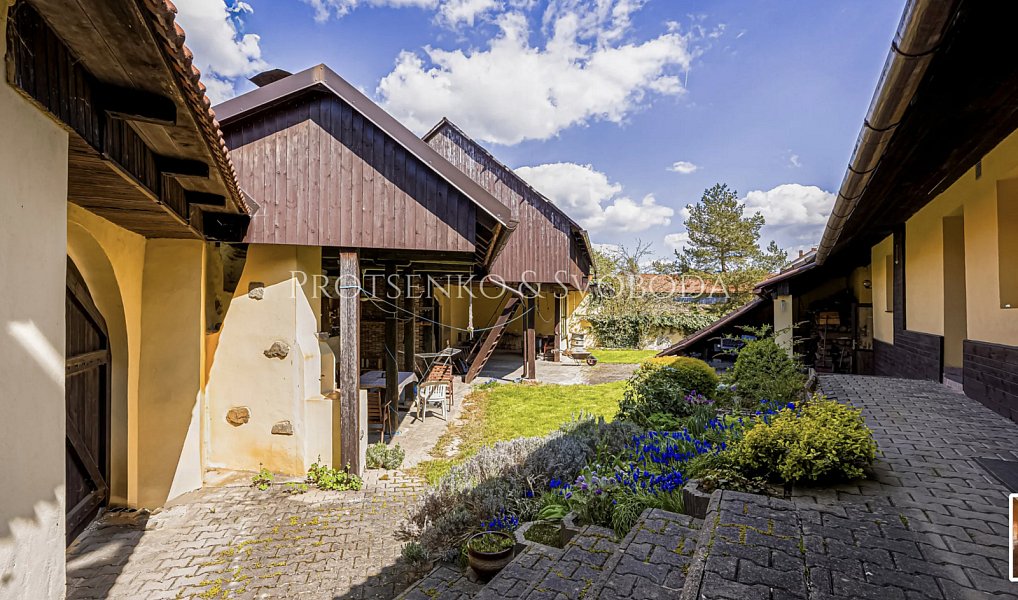 Prodej domu 730 m² s pozemkem 1 260 m², Rohozná – náhled fotky 20