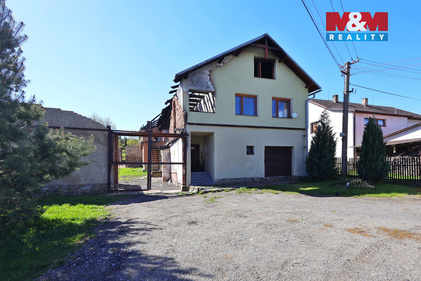 Prodej domu 250 m² s pozemkem 1 495 m² — photo 2