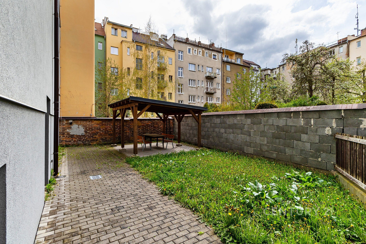 Pronájem pokoje 18 m² – fotografie 5