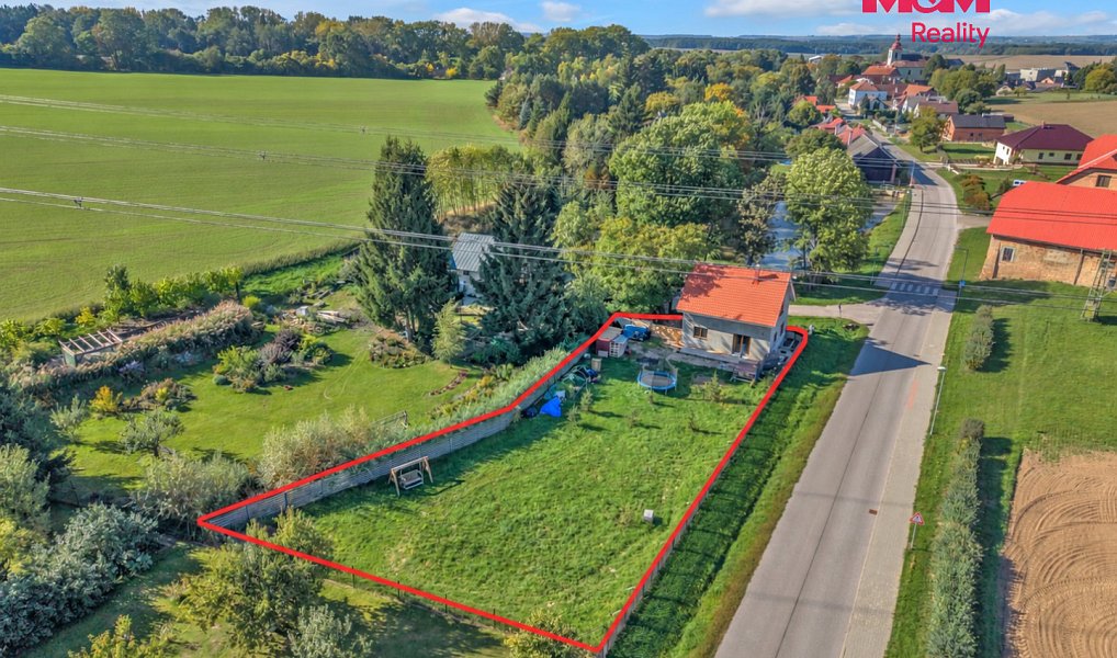 Prodej domu 65 m² s pozemkem 1 009 m², Lužany – náhled fotky 2