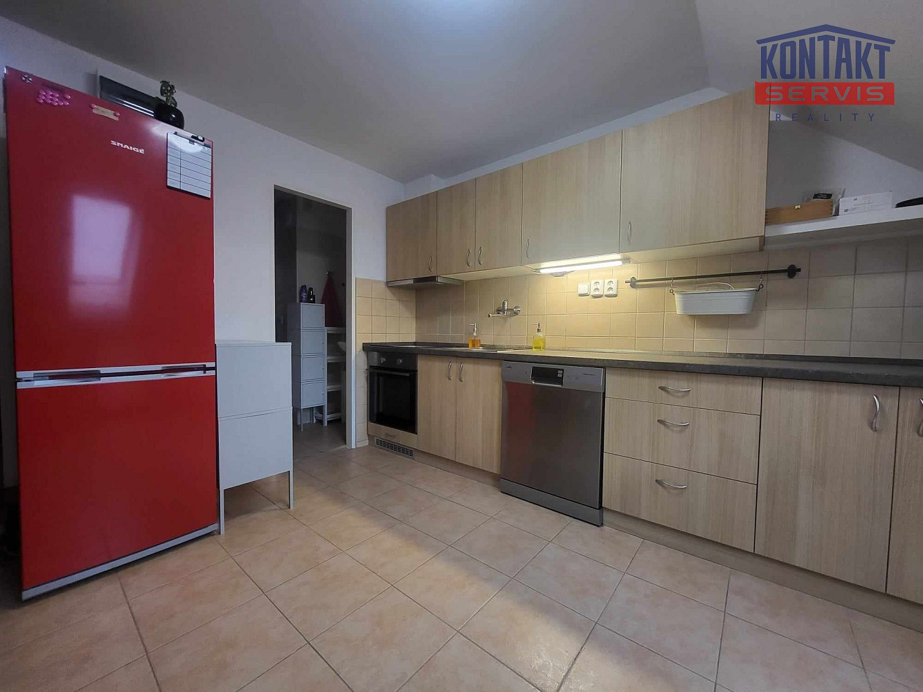 Pronájem bytu 2+1 63 m² – fotografie 3