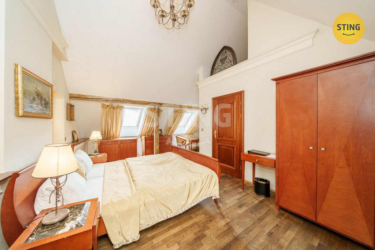 Prodej ubytovacího objektu 2 230 m² — photo 5