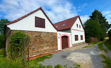 Prodej domu 241 m² s pozemkem 2 055 m², Jindřichův Hradec - Matná