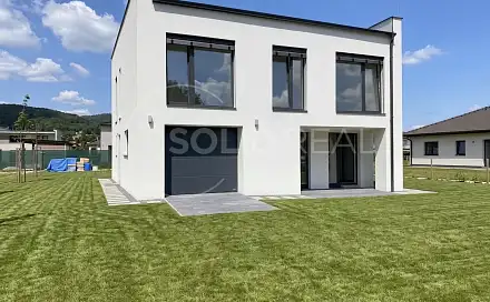 Prodej domu 219 m² s pozemkem 938 m², Tišnov, okres Brno-venkov