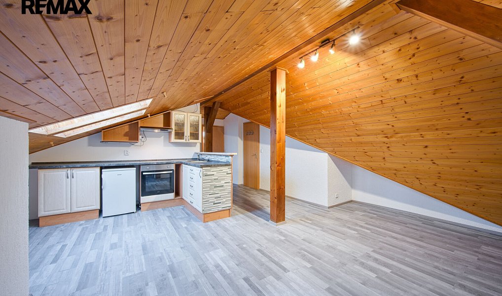 Pronájem bytu 1+1 35 m², Aš – náhled fotky 3
