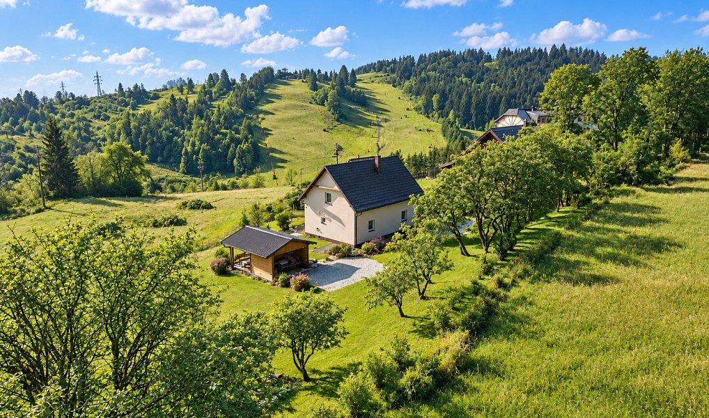 Prodej ubytovacího objektu 145 m², Branná – náhled fotky 2