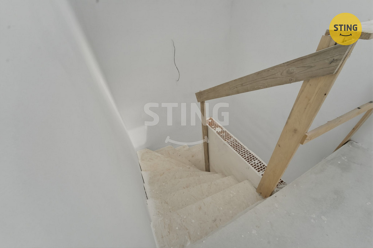 Prodej domu 200 m² s pozemkem 296 m² — photo 5