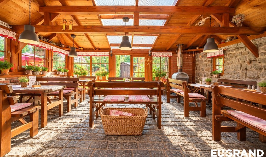 Prodej domu 341 m² s pozemkem 263 m², Šluknov – náhled fotky 11
