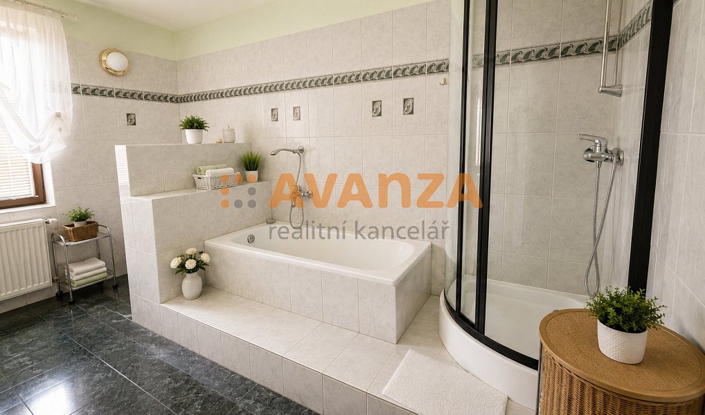 Prodej kanceláře 1 200 m², Děčín – náhled fotky 38