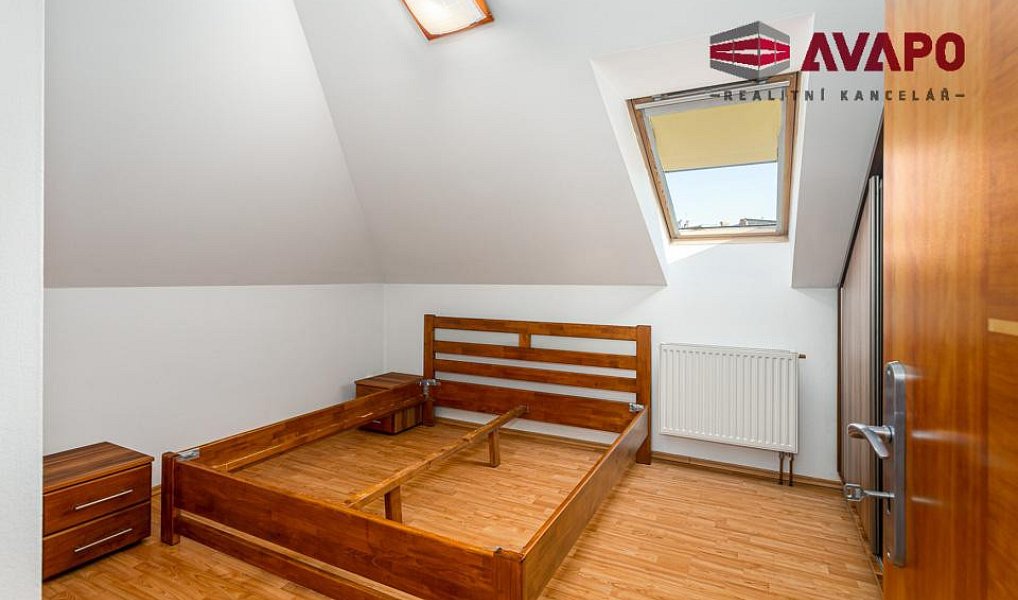 Pronájem bytu 3+1 97 m², Opava – náhled fotky 9